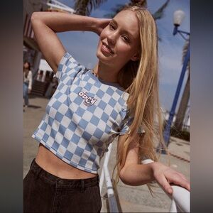 ***HOST PICK !!!*** NWT 90s Style Clara Baby Tee OBEY Blue & White Cropp…